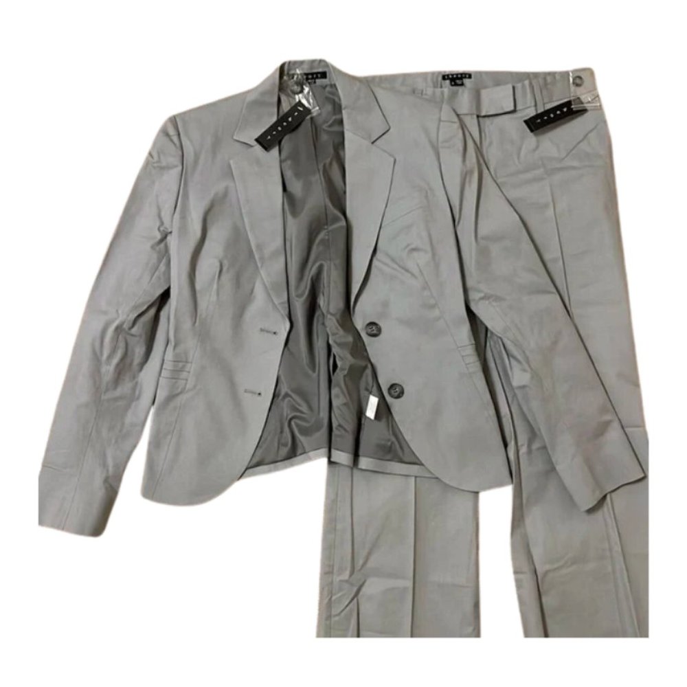 NWT Grey Theory Work Set Size 6